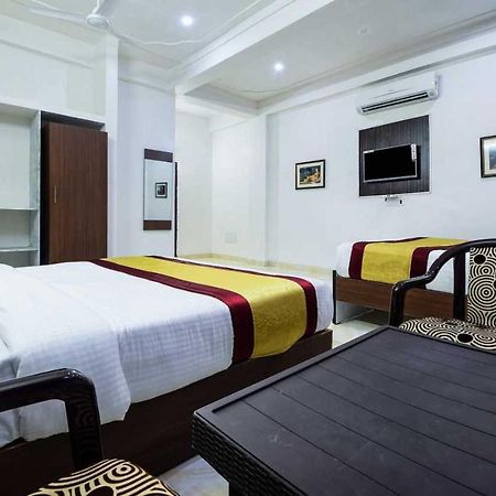 Collection O Vallabh Villas Удайпур Экстерьер фото
